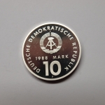 DDR 1988 10 Mark 40 Jahre Sportbund Probe PP