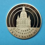 Medaille Gigant Wiederaufbau der Frauenkirche Dresden, vergoldet PP