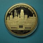 Gigant 2016 Reichstagsgebäude CU vergoldet PP