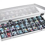 Lindner Alu-Sammelvitrine mit 45 Fächern (36 x 49 mm) 4890-45 Neu