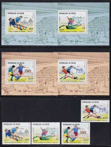Niger 935/938+ de Luxe Blocks postfr./mnh Fußball soccer 1990