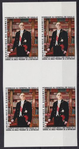 Dahomey 330 postfr. Chrales de Gaulle 1967 ungez.IMPERF. gutter pairs