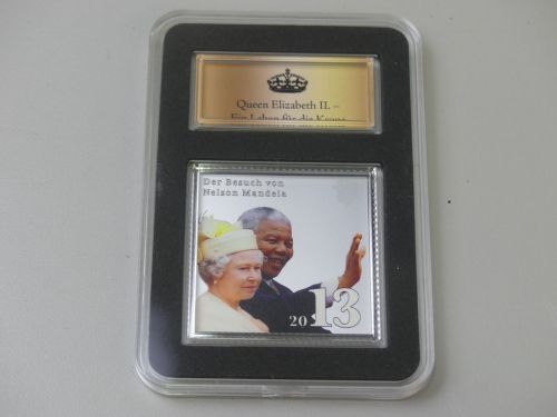 SILBER-Briefmarke: Queen Elizabeth II.: Besuch von Nelson Mandela