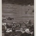 AK Bahnhofspartie LAM mit Wallfahrtskirche und Aufstieg zum Osser 1952