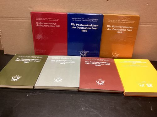 DDR Jahrbuch ** 1984-90 Postwertzeichen im Bereich der ehemaligen DDR