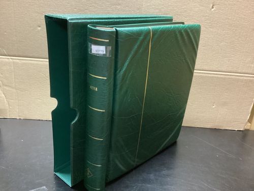 Leuchtturm Klemmbinder  Aufschrift + Kassette  Wattiert leer grün