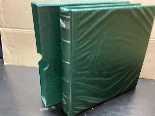 Leuchtturm Ringbinder+Kassette (13 Ringe )  Wattiert  grün gebraucht  Leer