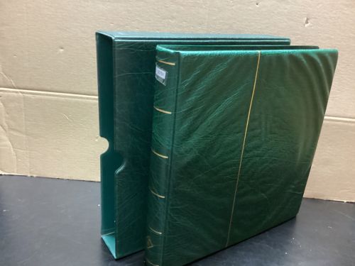 Leuchtturm Ringbinder+Kassette (13 Ringe )  Wattiert  grün gebraucht  Leer