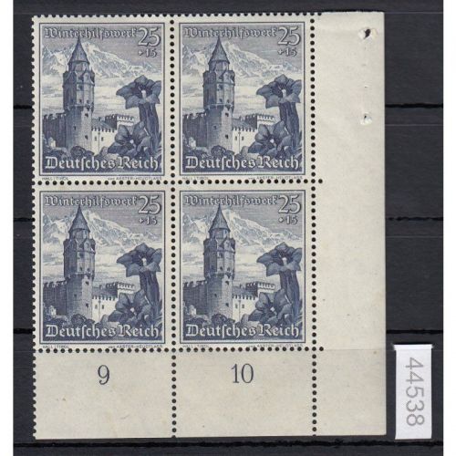 DR 1938, Mich.-Nr.: 682 ** Eckrand  4er.-Block