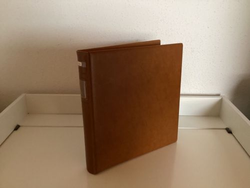 Lindner Ringbinder (18 Ringe) 1 mal gebraucht leer braun