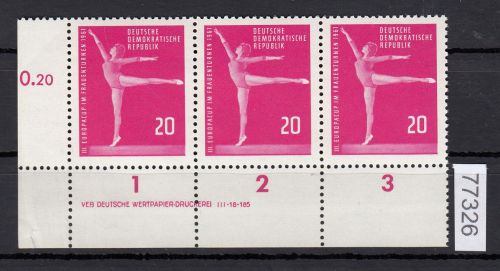 DDR 1961, Mich.-Nr.: 831 ** DV    Eckrand  Druckvermerk   eckbügig