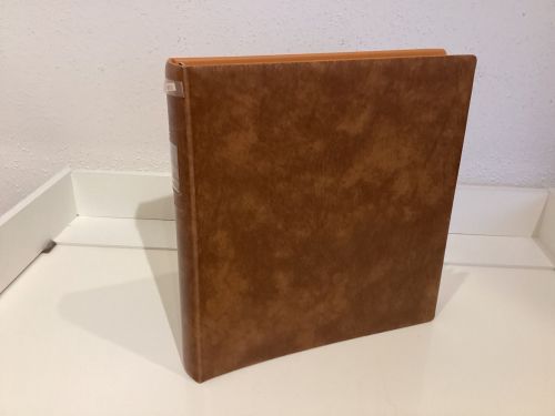 Lindner Ringbinder (18 Ringe) 1 mal gebraucht leer braun