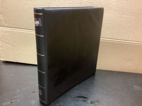 Leuchtturm Ringbinder ( 13 Ringe ) schwarz wattiert gebraucht