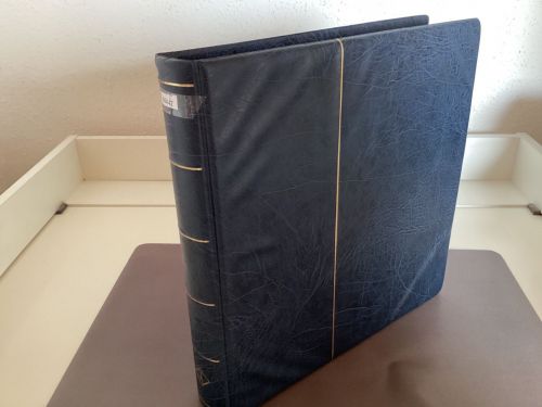 Leuchtturm Ringbinder ( 13 Ringe ) blau wattiert gebraucht