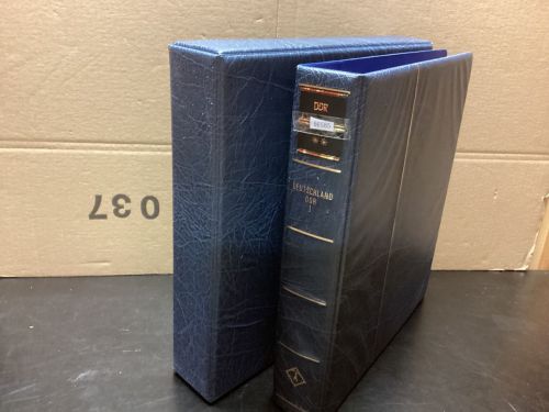 Leuchtturm Schraubbinder  wattiert + Schuber  blau  leer  LESEN