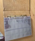 Münzalbum Braun, gebraucht mit 16 Münzhüllenje 24 Münzen bis 35 mm