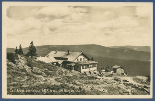 Arber-Schutzhaus mit Lift-Bergstation Foto, gelaufen 1952 (AK1921)