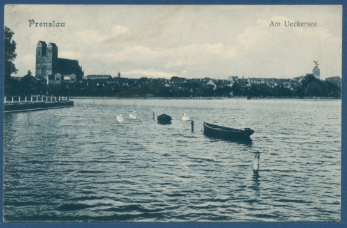 Prenzlau Am Uckersee Marienkirche, gelaufen Marke fehlt (AK2656)