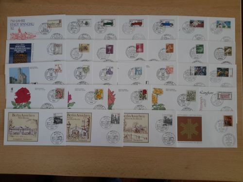 Berlin 1982 Jahrgang Ersttagsbriefe komplett, 659/88 FDC (XL4602)