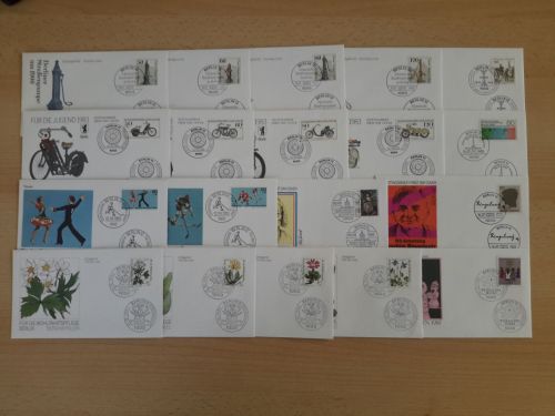 Berlin 1983 Jahrgang Ersttagsbriefe komplett, 689/707 FDC (XL4603)