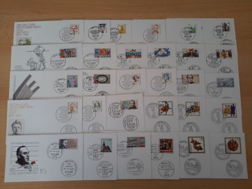 Berlin 1989 Jahrgang Ersttagsbriefe komplett, 830/59 FDC (XL4609)