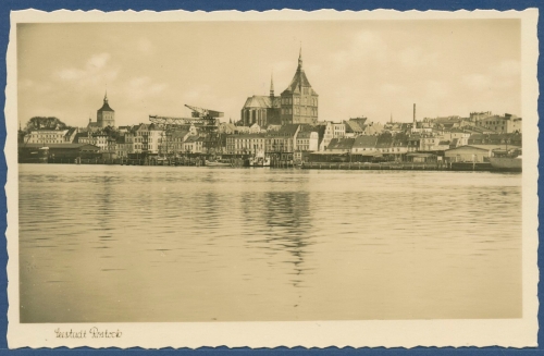 Seestadt Rostock Panorama, ungebraucht (AK3096)