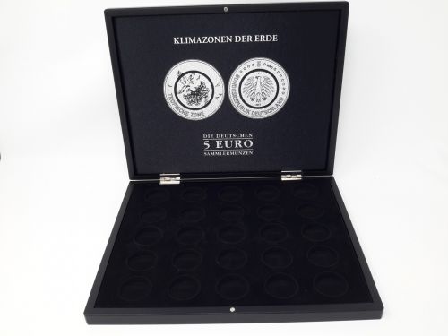 LEUCHTTURM Münzkassette KLIMAZONEN für 25 x 5 EURO in Kapseln, gebraucht (Z2587)
