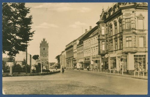 Anklam Steinstraße Geschäfte, gelaufen 1969 Marke fehlt (AK4126)