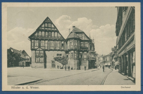 Höxter a. d. Weser Dechanei Altstadt, gelaufen 1917 (AK261)