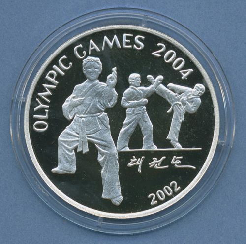 Korea Nord 7 Won 2002 Olympia Taekwondo, Silber, KM 881 PP in Kapsel (m4609)