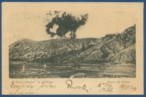 Niederländisch-Indien Java Ausbruch des Vulkans Bromo, gelaufen 1902 (AK385)