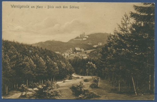 Wernigerode Blick Richtung Schloß, gelaufen Marke fehlt (AK556)