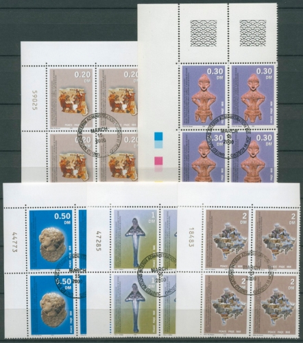 Kosovo 2000 Frieden im Kosovo 1/5 Eckrand-4er-Block gestempelt (R13124)