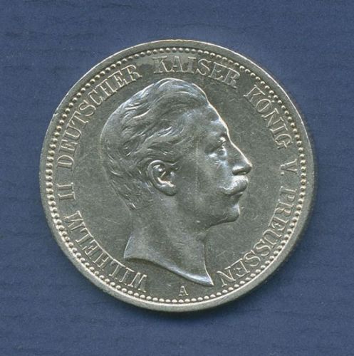 Венецианская серебряная монета. 369 евро. Деньги евро. Плюсы сбережений. 369 евро.