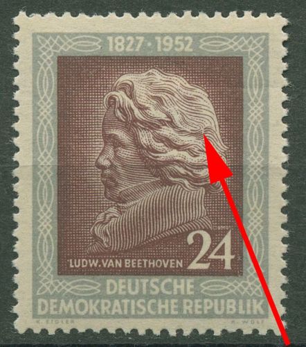 DDR 1952 Ludwig van Beethoven mit Plattenfehler 301 F 31 mit Falz