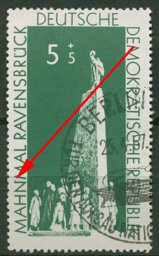 DDR 1957 Aufbau nat. Gedenkstätten mit Plattenfehler 566 F 22 mit Sonderstempel