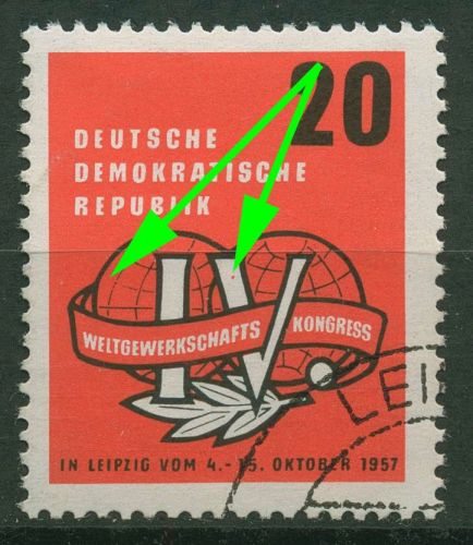 DDR 1957 Weltgewerkschaftskongress mit Plattenfehler 595 F 33 a gestempelt