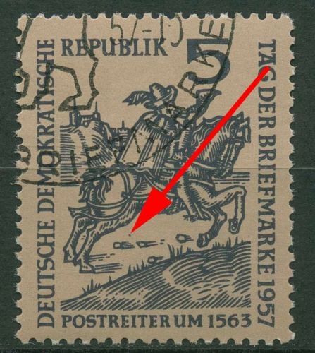 DDR 1957 Tag der Briefmarke mit Plattenfehler 600 F 10 gestempelt