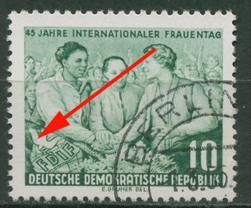 DDR 1955 Internationaler Frauentag mit Plattenfehler 450 F 32 gestempelt