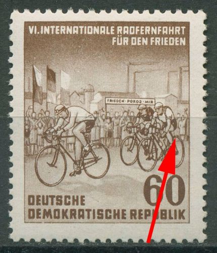 DDR 1953 Radfernfahrt für den Frieden mit Plattenfehler 357 F 5 postfrisch