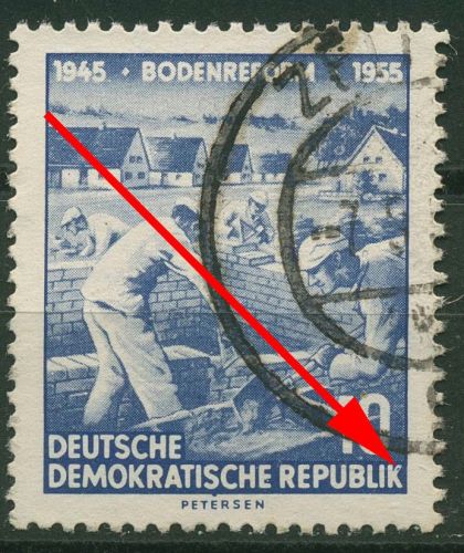 DDR 1955 10 Jahre Bodenreform mit Plattenfehler 482 F 6 gestempelt