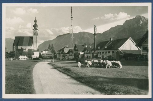 Anger mit Staufen bei Bad Reichenhall, gelaufen 1951 (AK5019)