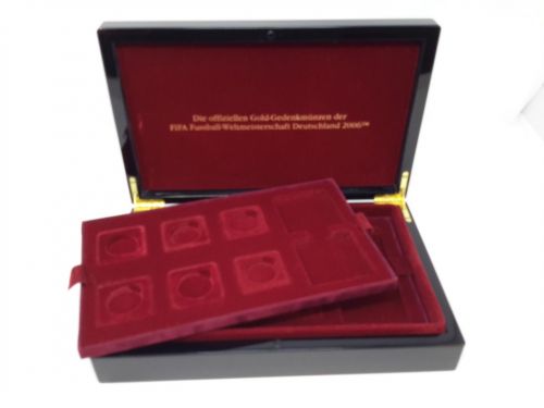 Münzkassette schwarz Hochglanz FIFA für 12 Münzen, gebraucht (Z3400)