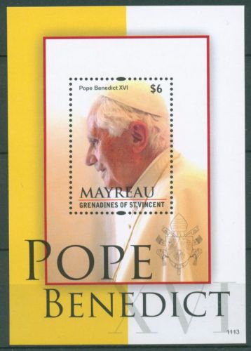 St. Vincent - Grenadinen/Mayreau 2011 Papst Benedikt Block 24 postfrisch(C64973)