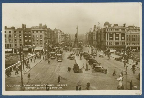 Dublin O'Connell Bridge and O'Connell Road, gelaufen 1930 Marke fehlt (AK5313)