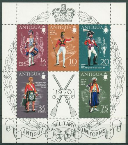 Antigua 1970 Militäruniformen Block 1 postfrisch (C65840)