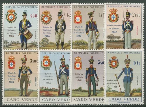 Kap Verde 1965 Militäruniformen 333/40 postfrisch