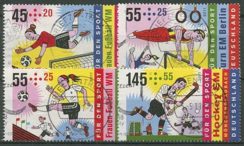 Bund 2011 Sporthilfe Fußball Turnen 2857/60 gestempelt