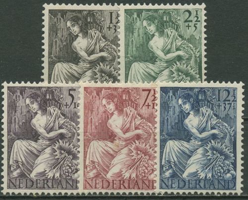 Niederlande 1946 Kriegsopferhilfe 457/61 mit Falz