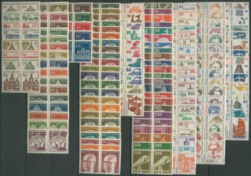 Berlin 1964/90 Dauerserien waagerechte Paare komplett 242/874 postfrisch (SG22)